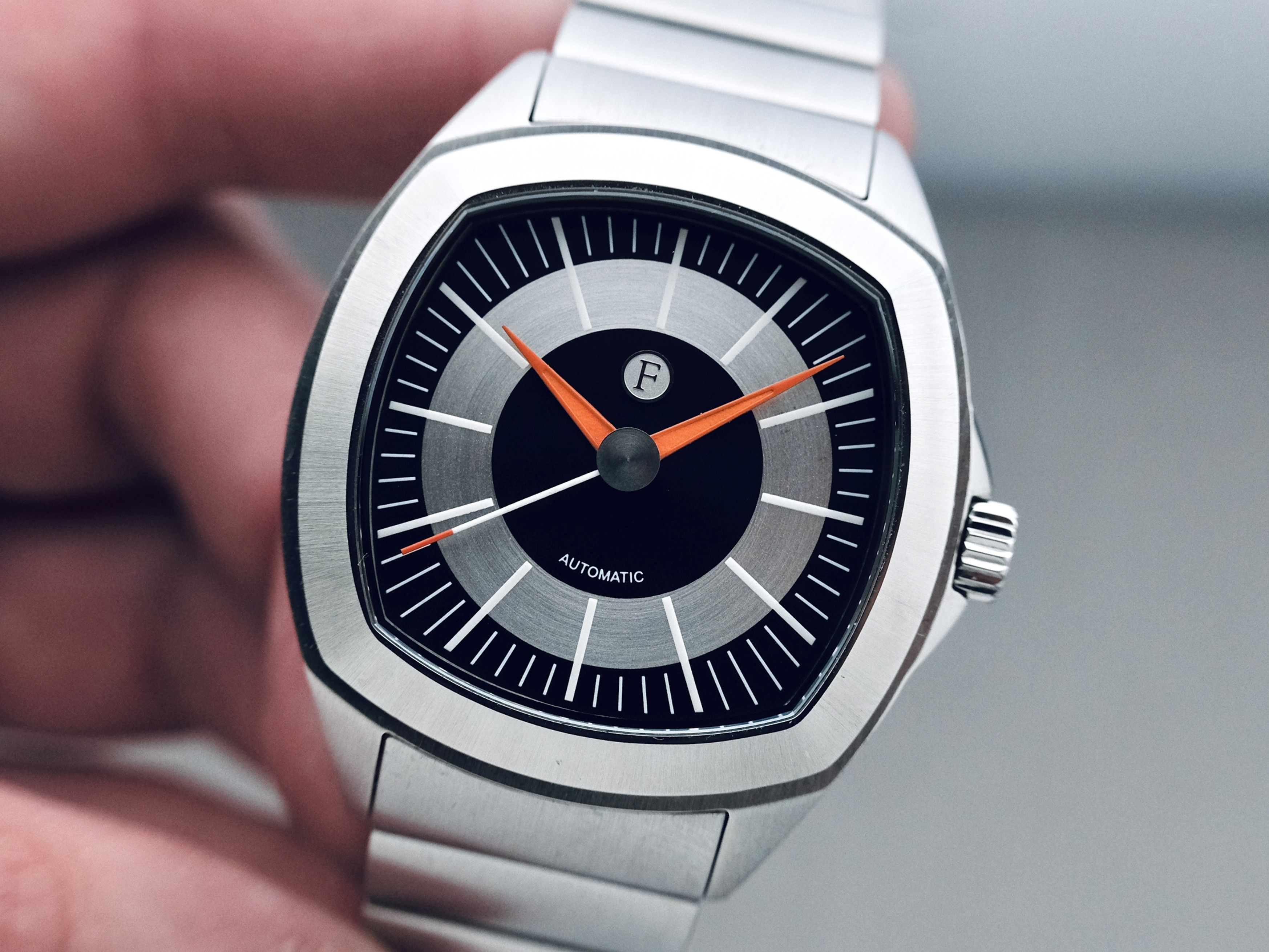 Ferro Time Master 70 Silver Review | Mainspring Watch Magazine